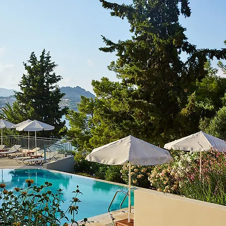 Mare, Seaside Hotel